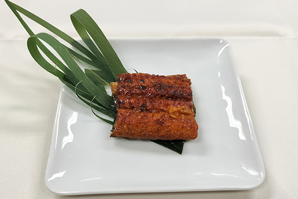 鰻の一口蒲焼